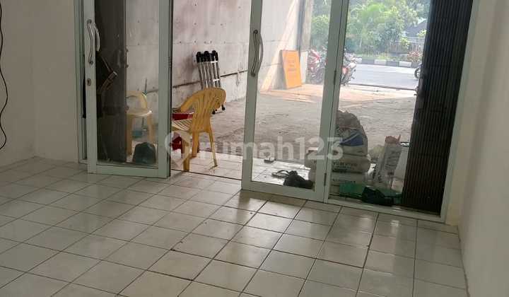 Ruko Tanah Tinggi. 4 Lantai. Bagus Siap Pakai. Ruko Tanah Tinggi. 4 Lantai. Bagus Siap Pakai.