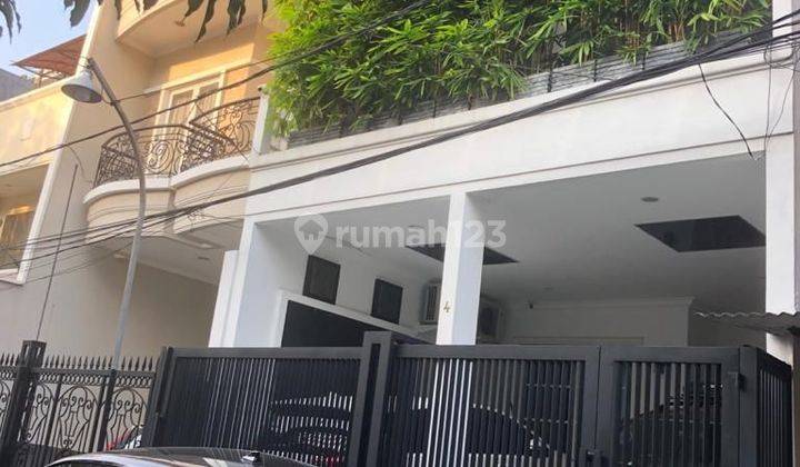 Rumah Furnish Siap Huni, Gading Indah Utara, Kelapa Gading 1