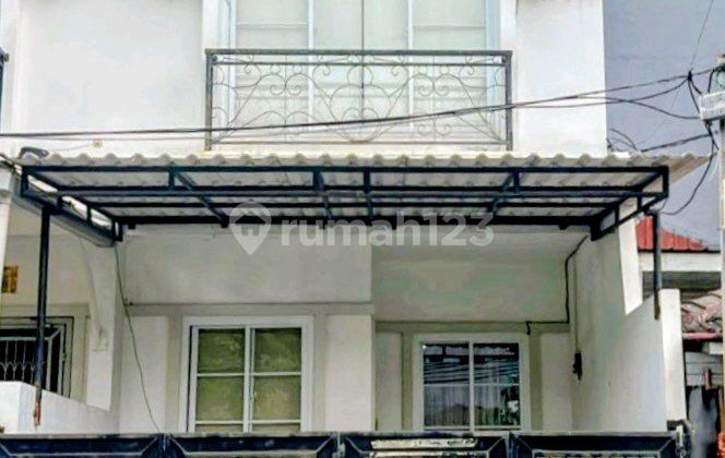 Bangunan .Baru Modern Minimalis. 3.5 Lantai. Hadap Selatan.