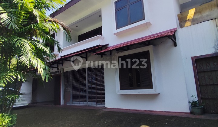 Turun Harga !! Hang Jebat. Hadap Selatan. bisa Ut Usaha