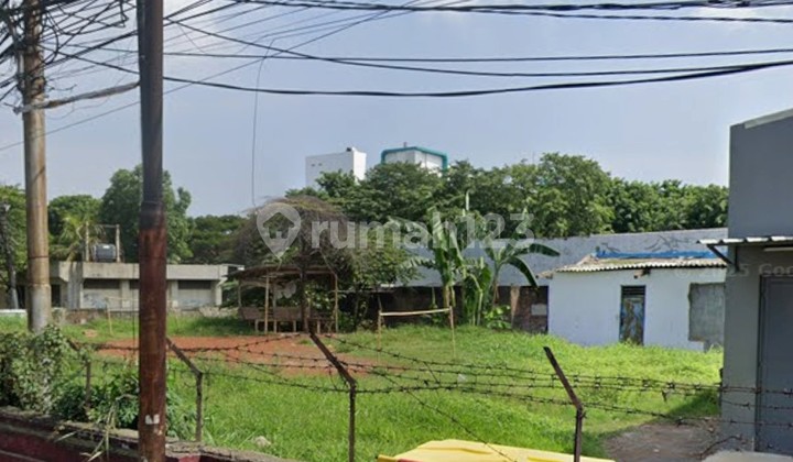 Tipar Cakung. Area Komersil. Luas Total 1500meter. 