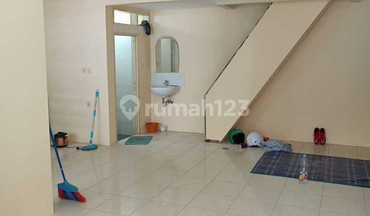 Harus Terjual !!! Rumah Standard Sunter Agung Utara. Hadap Selatan.