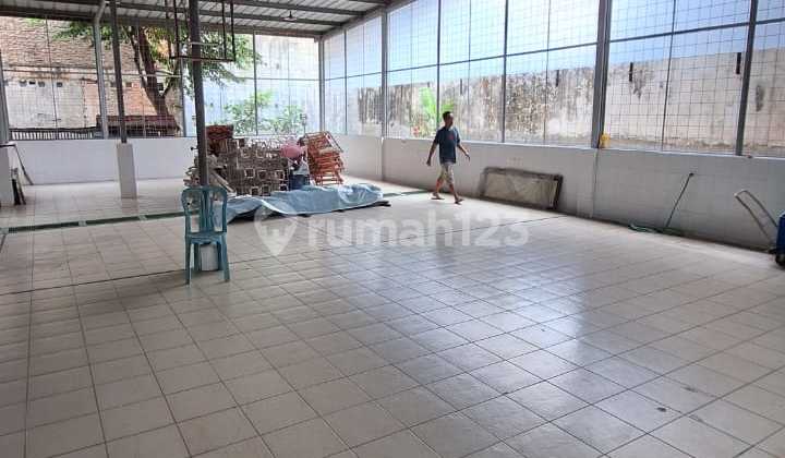 Warehouse, Business Space, and Shared Kitchen. Srengseng, Kembangan, West Jakarta. Warehouse, Business Space, and Shared Kitchen. Srengseng, Kembangan, West Jakarta.