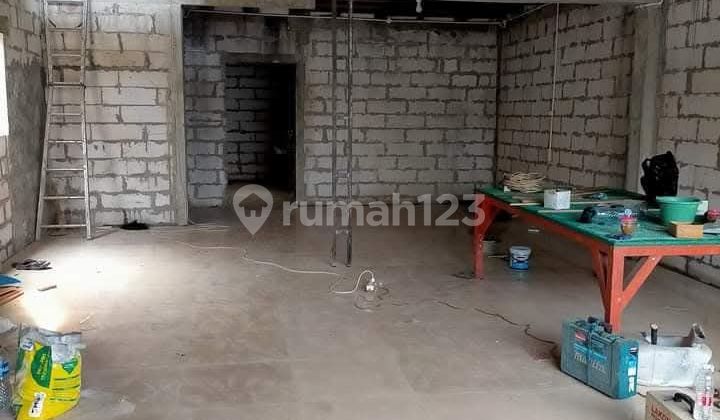 Warehouse and Workshop in Rawa Buaya. Already Tidy.