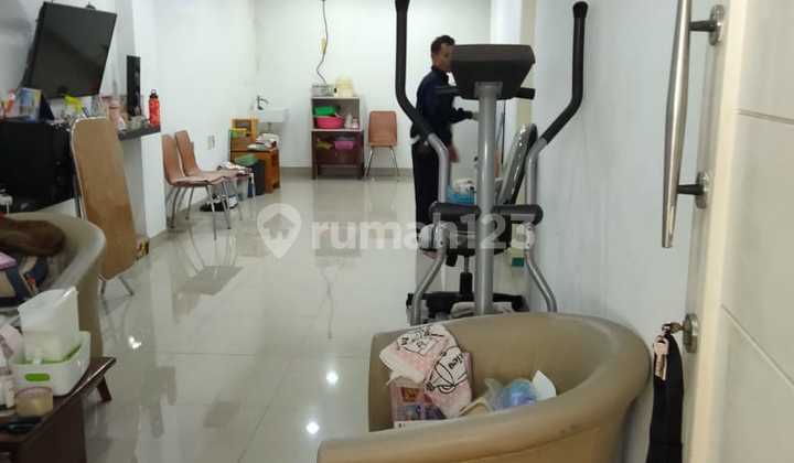 Rumah Sewa Kelapa Gading. 2 Lantai.