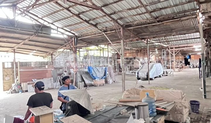 Gudang Workshop Bengkel Kosambi. Luas800meter