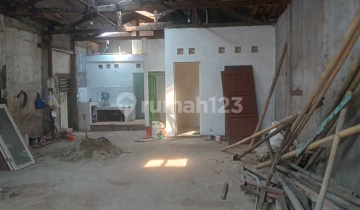 For Rent Warehouse/Workshop. Tegal Alur Cengkateng.