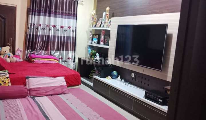 For Sale/Rent House in Kemayoran. Size 11x17. 2 Floors. Ready to Occupancy. For Sale/Rent House in Kemayoran. Size 11x17. 2 Floors. Ready to Occupancy.