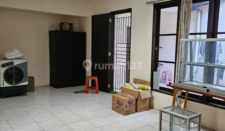 Rumah 2 Lantai, Selatan, Graha Sunter Pratama 2