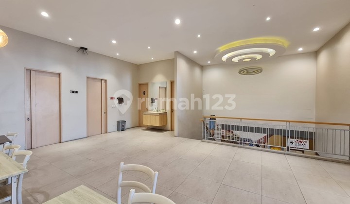 Jual / Sewa Ruko Area Prime. Cocok untuk Kantor Resto Cafe Showroom Jual / Sewa Ruko Area Prime. Cocok untuk Kantor Resto Cafe Showroom