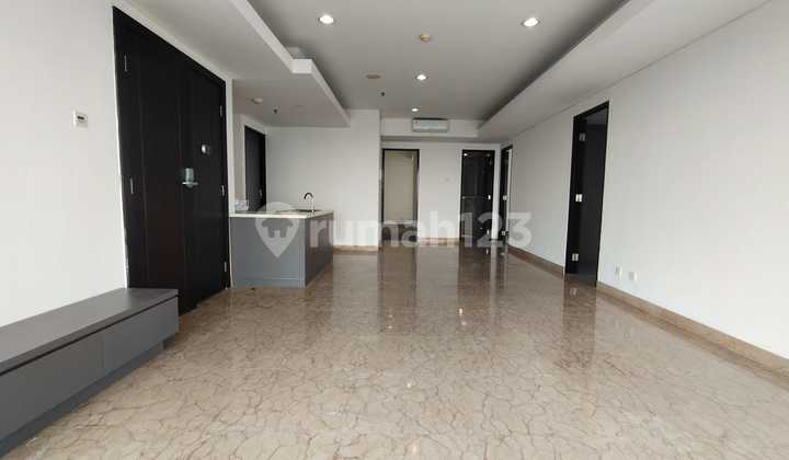 Royale Springhill. Luas 196m². 3+1 Bedroom. 2