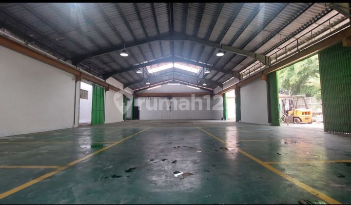 Jual/sewa Gudang Cakung. Lb 4000m². Area Gudang Dan Industri