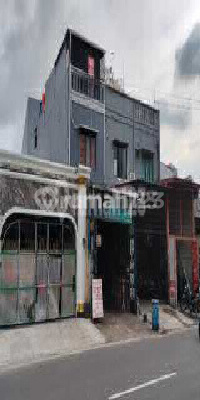 Jual/Sewa Ruko Cengkareng Barat. 3 Lantai.