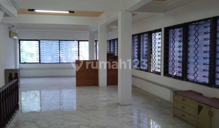 Gunung Sahari. 4½ Storey Shop House. Main Road