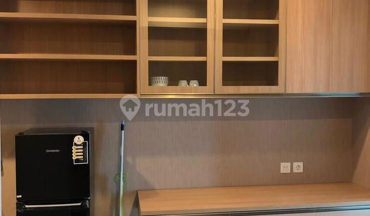 Aprt Roseville Soho & Suite. Uk. 40M. Furnish 2