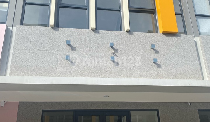 Ruko 3 Lantai The Loop Bsd City, Siap Pakai Cocok Utk Fnb Ruko 3 Lantai The Loop Bsd City, Siap Pakai Cocok Utk Fnb