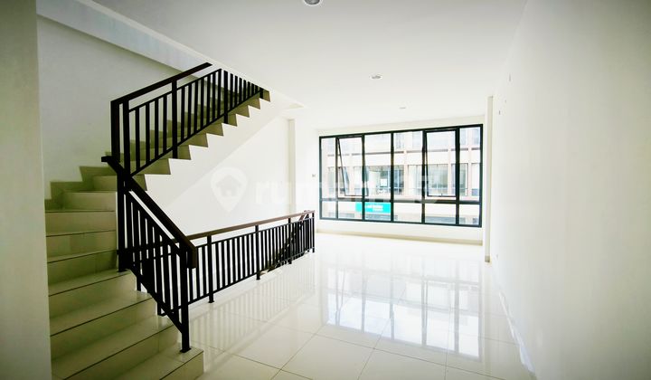 3-Story Ready-to-Use New Unit Ruko in Northridge BSD