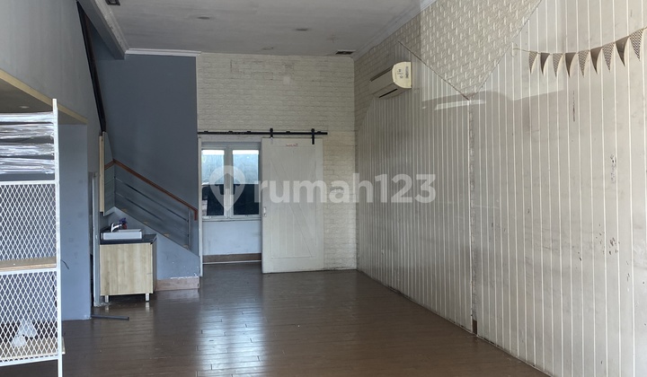 For Rent: 3-Story Linked Shop House in Gading Serpong 2
