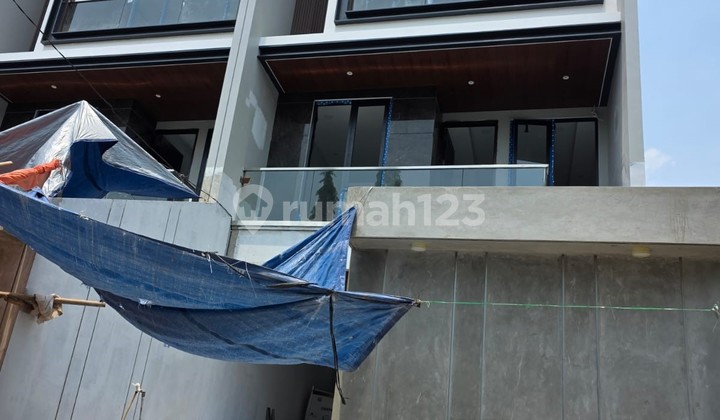 BRAND NEW Rumah Bagus SHM Sunter, Jakarta Utara 2