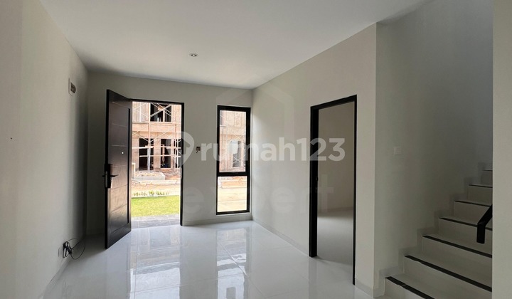 Ready-to-Occupy New House, Diamond Pavilion Asscher Cluster, Batam Center. 2