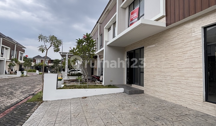 For Sale House Lavish Hills Batam Citraland Type68/87 2