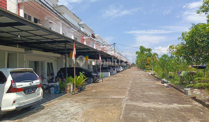 Rumah Sewa Serdam 2lt Luas Strategis Pontianak 2