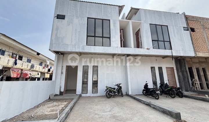 Dijual Rumah Baru 2 Lantai Mega Garden Residence Batam