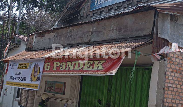 LAHAN DENGAN BANGUNAN LAMA DI PALEMBANG 1