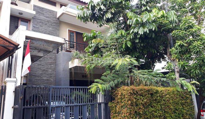 Dijual Rumah 2 Lantai Di Kawasan Permata Buana  1