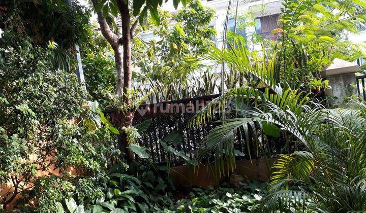 Dijual Rumah 2 Lantai Di Kawasan Permata Buana  2