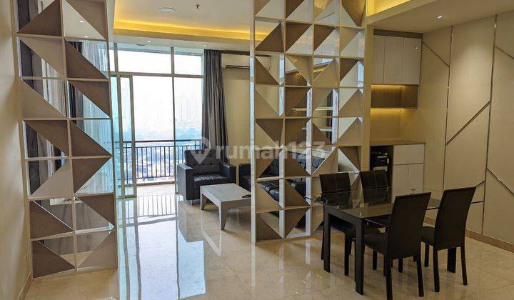 Disewakan Unit Apartement Senayan Residence 3 Bedrooms + 2 Bathrooms  2