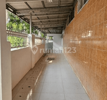 Rumah 2 Lantai Bagus Unfurnished di Metland Tambun, Bekasi 2