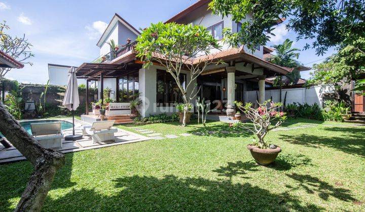 Villa for Sale in Umalas Location 2