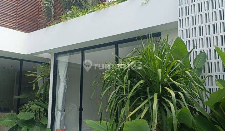 Villa Jual Lokasi Petitenget 1