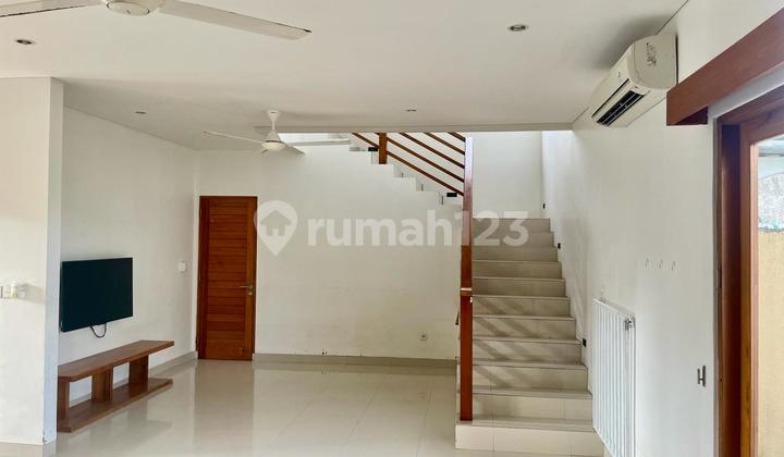 Rumah Jual Lokasi Canggu 2
