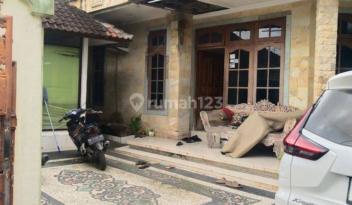 Villa Jual Lokasi Renon 2