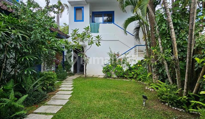 Villa Jual Lokasi Seminyak