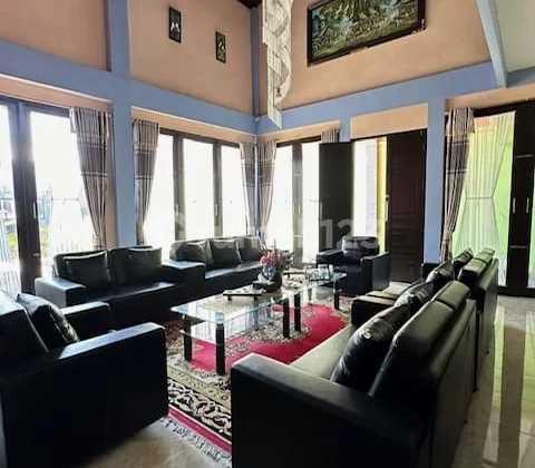 Rumah Jual Lokasi Gatot Subroto