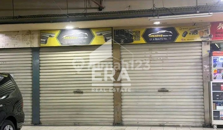 "For Sale: Quick Sale Kiosk in MGK Kemayoran, Suitable for Accessories Shop, Audio, or Small Workshop." 1