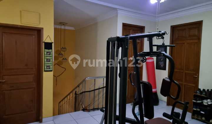 Jual Cepat!! Rumah Bagus Dan Luas 2Lt Di Sawah Besar, Nego Sampai Deal 2