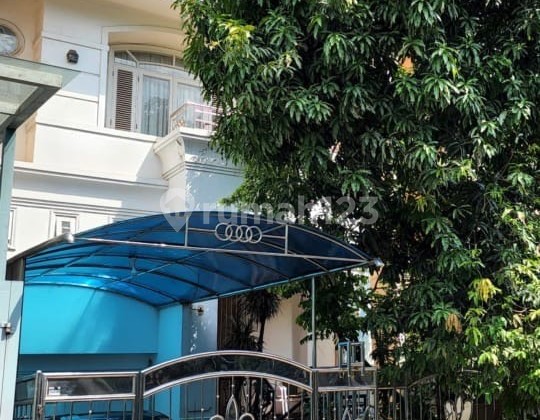 JUAL CEPAT!! Rumah Bagus Dan Rapih 2 Lantai Di Sunter 