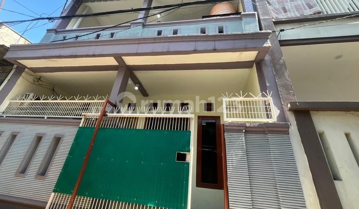 Termurah, Dijual Rumah Bagus 2Lt Di Tegal Alur  1