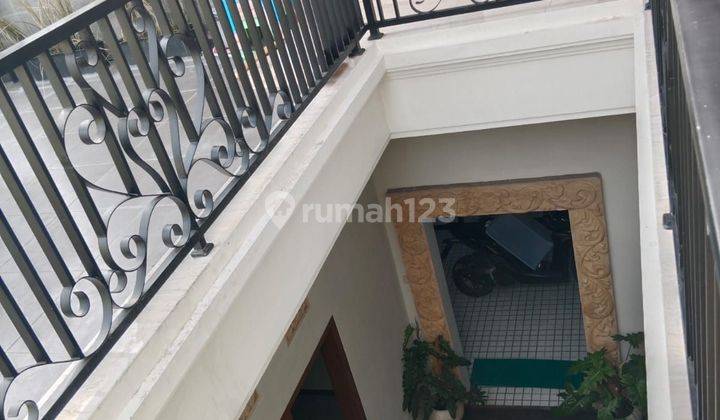 Rumah Khas Villa Bali 2 Lantai Di Bangil Pasuruan 2