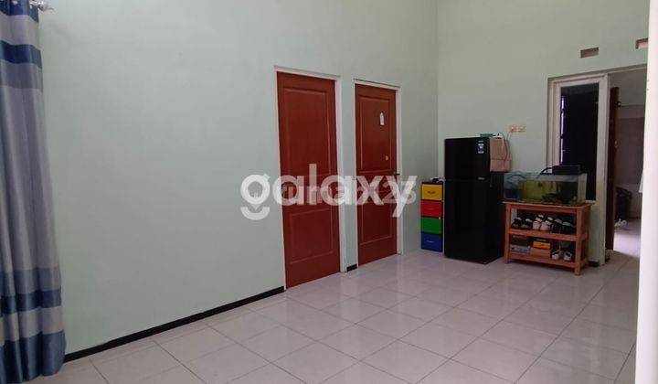 tampak depan rumah nyaman green living residence