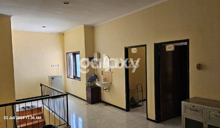 RUMAH KOST FULL PENGHUNI DI JALAN JAMBI SURABAYA 2