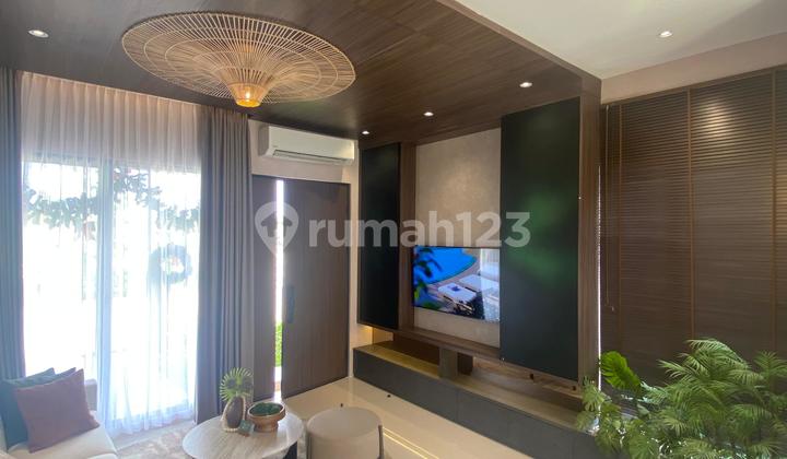 Rumah 2 Lantai Konsep Forest Home di Jakbar