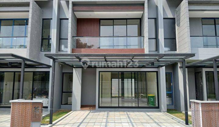 Rumah Premium 5 Kamar Tidur Di Taman Semanan, Jakart Barat 1