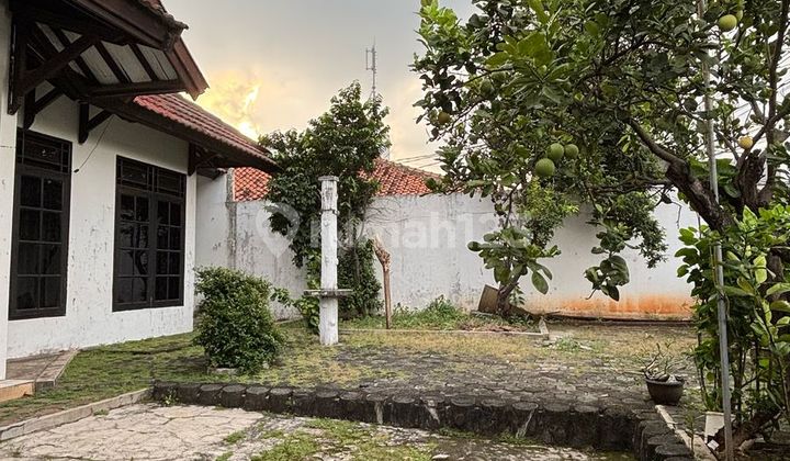 2-Story 485m2 House Ready to Occupy in Jatiwaringin, Pondok Gede 2