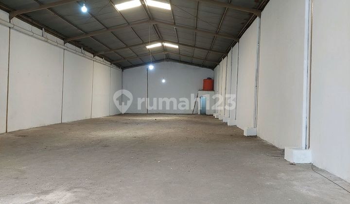 Gudang dengan Kantor+Toilet Siap Pakai Margomulyo Permai Gudang dengan Kantor+Toilet Siap Pakai Margomulyo Permai