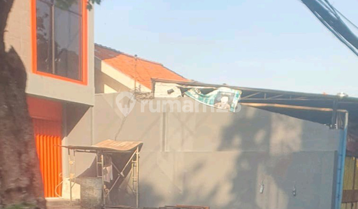 New 3-Story Shop House in a Strategic Location